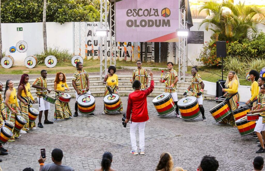 Escola Olodum celebra 41 anos com espetáculo musical em Salvador