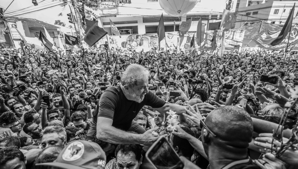 Presidenciáveis ampliam agendas em Brasília e São Paulo nesta segunda