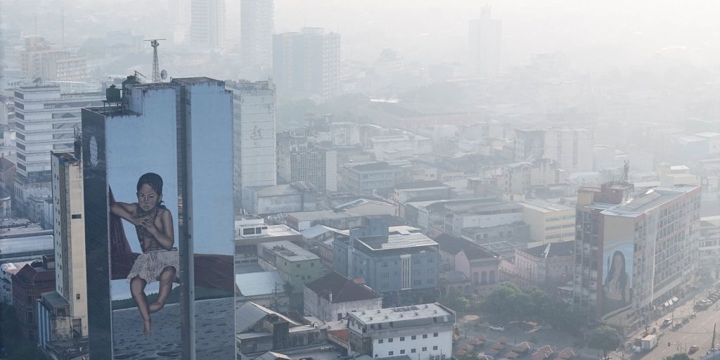 Queimadas disparam poluição em Manaus; Defesa Civil emite alerta