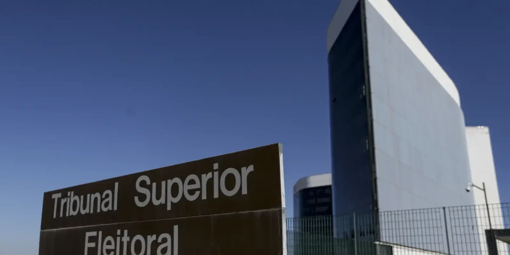 TSE determina retirada de vídeos que ligavam Lula a supostas irregularidades do INSS